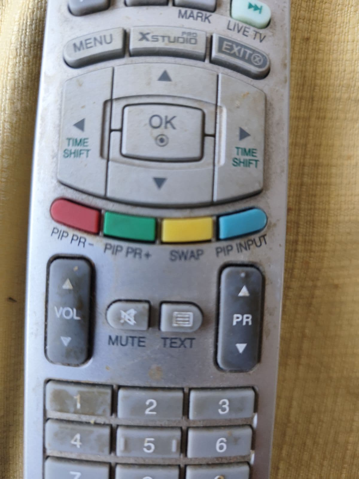 Objet de collection —
La télécommande de la télé 3