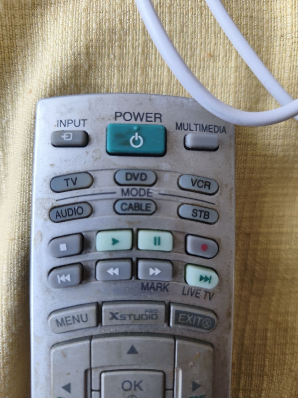 Objet de collection —
La télécommande de la télé 4