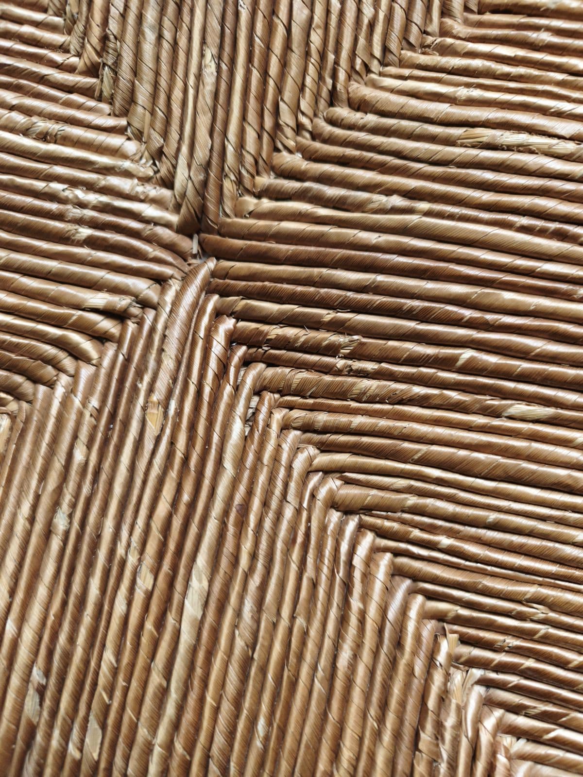 Objet de collection — C'est une chaise dans la cuisine 2